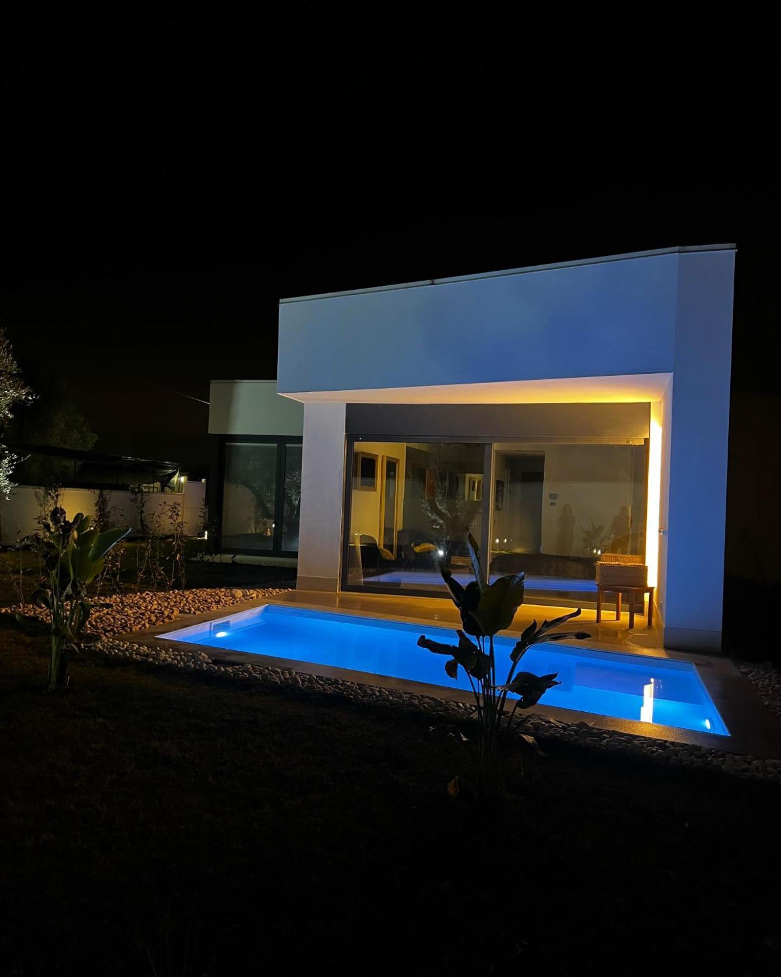 Luxury In The Jungle Villa Формело Екстериор снимка